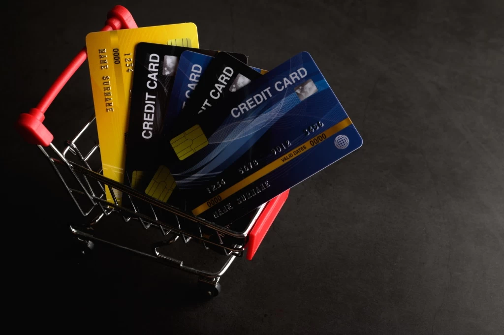 credit-card-placed-cart-pay-product.jpg